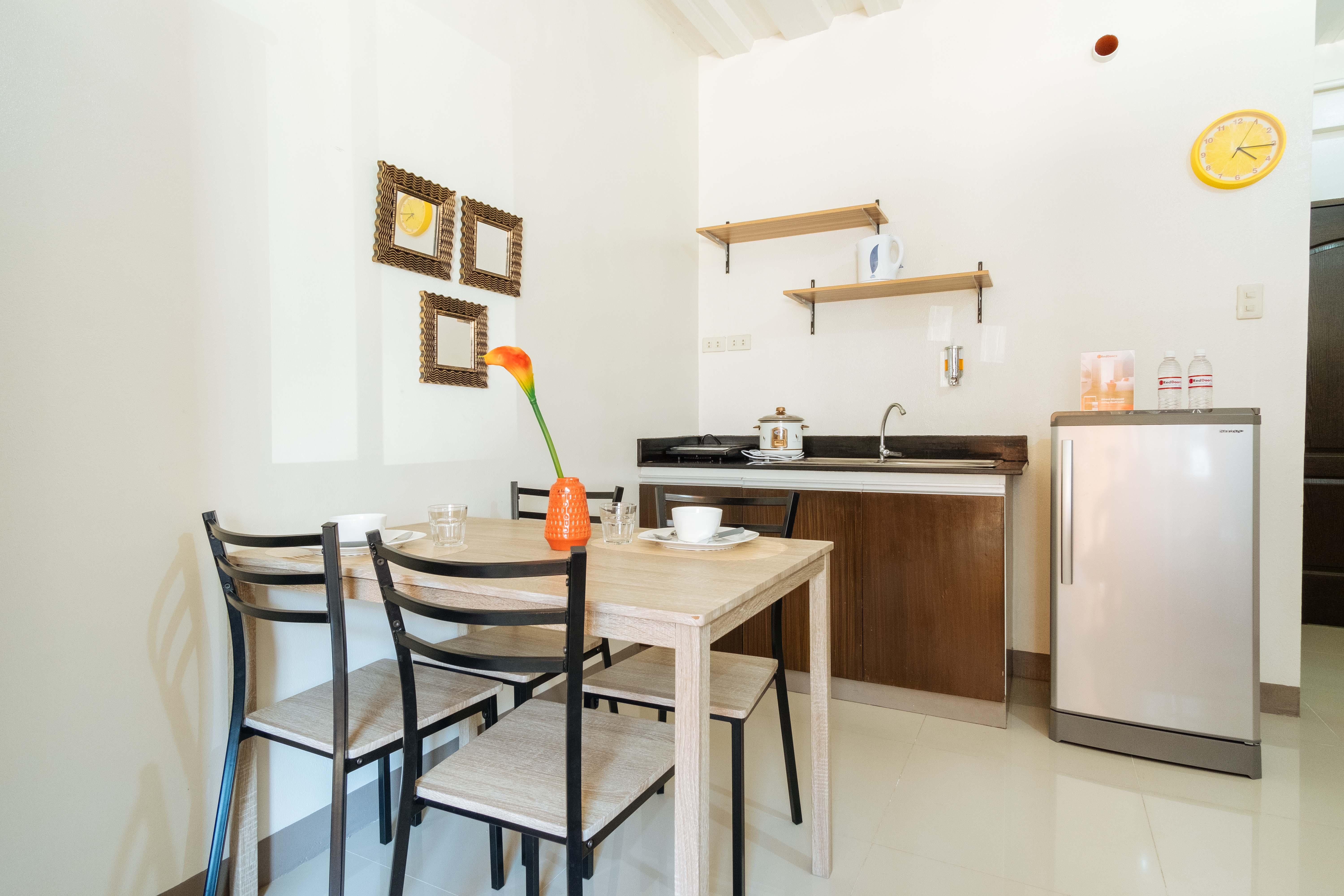 Paranaque City Reddoorz At Kassel Residences Paranaque מראה חיצוני תמונה
