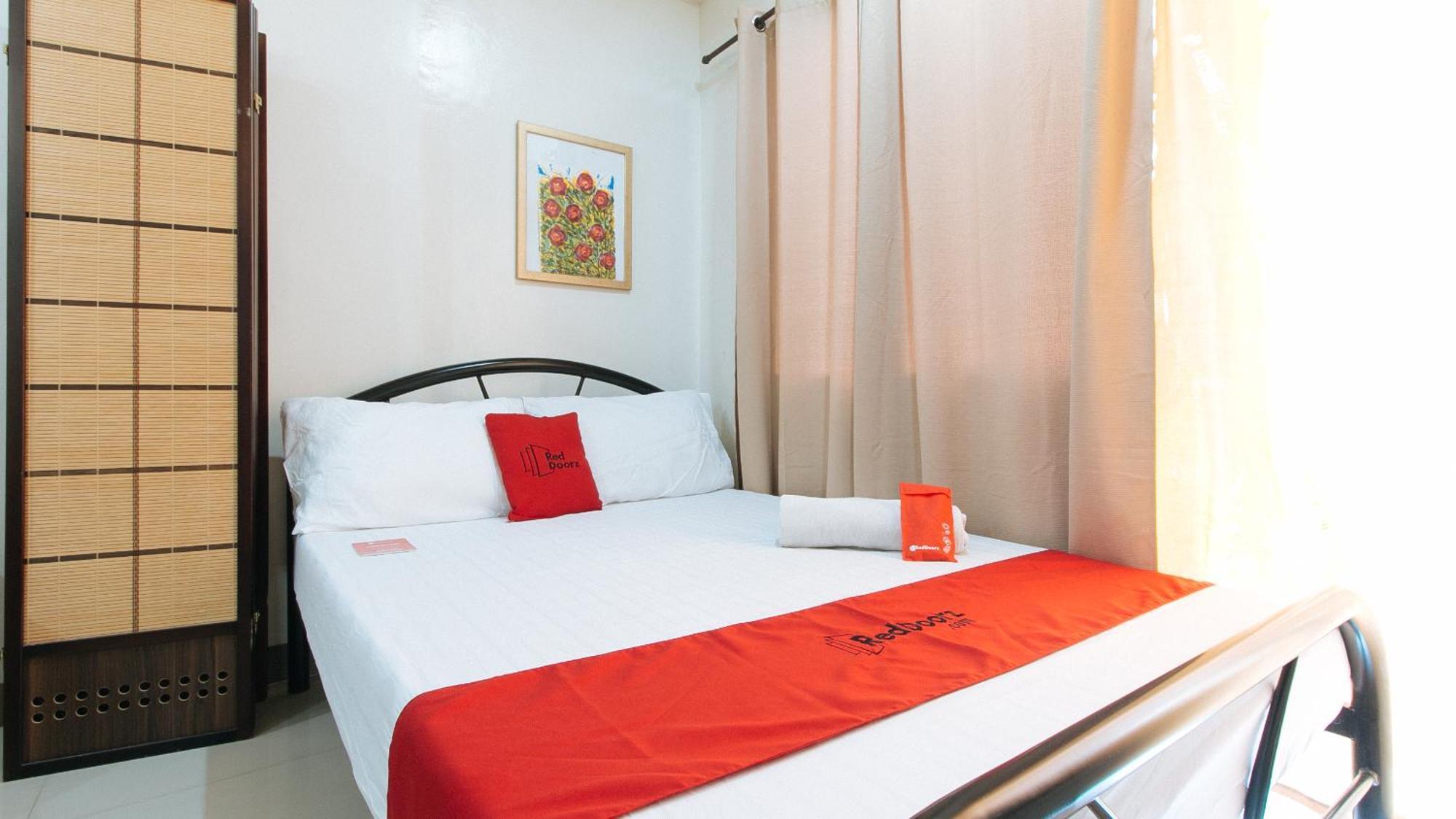 Paranaque City Reddoorz At Kassel Residences Paranaque מראה חיצוני תמונה