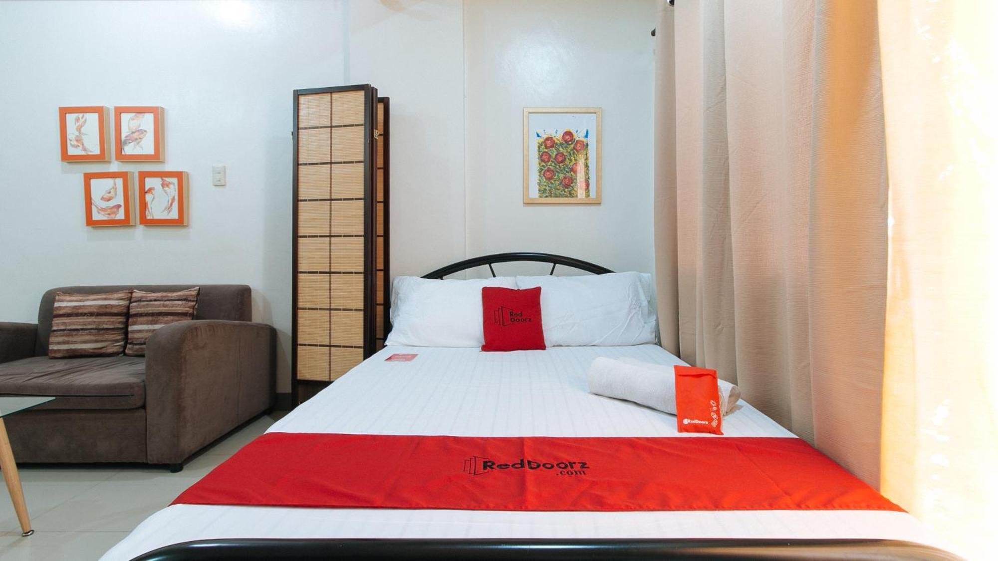 Paranaque City Reddoorz At Kassel Residences Paranaque מראה חיצוני תמונה