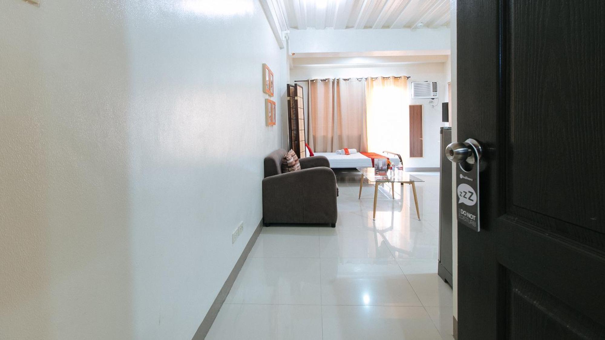 Paranaque City Reddoorz At Kassel Residences Paranaque מראה חיצוני תמונה